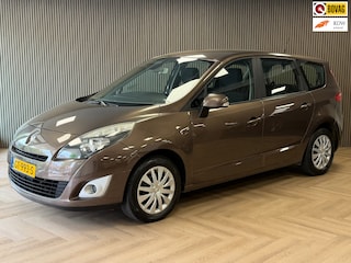 Renault Scénic 1.6 Sélection Business 7p. NAVIGATIE PDC AIRCO CRUISE