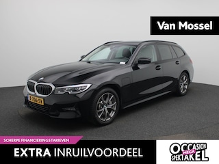 BMW 3-serie Touring 330e | STOELVERWARMING | NAVIGATIE | ELEKTRISCHE ACHTERKLEP | LEDEREN BEKLEDING | APPLE CAPRLAY |