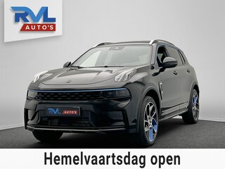 Lynk & Co 01 1.5 261PK Plug-in Hybrid *Zwarte Hemel* 360 Camera Pano/dak Apple/Carplay Adaptive/Cruise