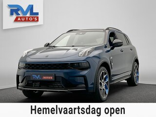 Lynk & Co 01 1.5 261PK Plug-in Hybrid *Zwarte Hemel* 360 Camera Pano/dak Apple/Carplay Adaptive/Cruise