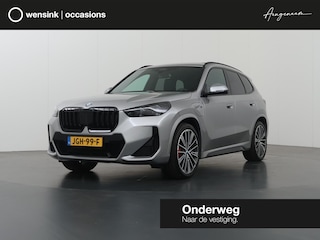 BMW X1 xDrive25e M-Sport | Trekhaak | Panoramadalk | Harman / Kardon | Shadowline | Full Led | Stoelen voor electr. verstelbaar (met Memory | Keyless Go  |