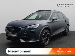 Cupra Formentor 1.4 e-Hybrid VZ Performance 245PK DSG Panoramadak, Trekhaak, Memorystoel, Stoel-Stuurverwarming, Keyless, Achteruitrijcamera, Side Assist, 19" LM Velgen