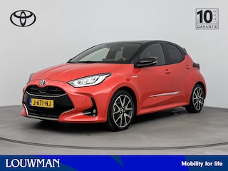 Toyota Yaris 1.5 Hybrid Launch Edition | Navigatie | JBL | Head-up Display | Half lederen bekleding | Trekhaak | *