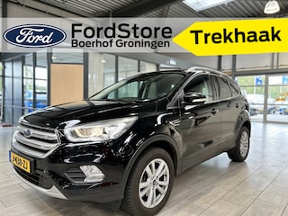 Ford Kuga 1.5 EcoBoost 150 pk Titanium | Trekhaak | Winter Pack | Navi | 4 seiz. banden | Apple Carplay | 100% dealer onderh.