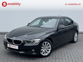 BMW 320i Upgrade Edition Automaat | Navigatie | Cruise Control | PDC