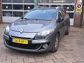 Renault Mégane Estate 1.2 TCe Bose/Trekhaak/Navi/Winterbanden+velg