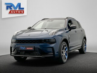 Lynk & Co 01 1.5 261PK Plug-in Hybrid *Zwarte Hemel* 360 Camera Pano/dak Apple/Carplay Adaptive/Cruise