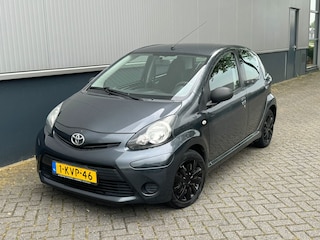 Toyota Aygo 1.0 VVT-i Now carplay airco nieuwe apk NAP