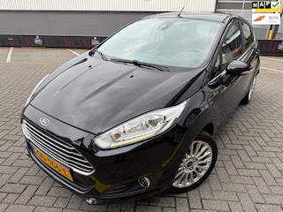 Ford Fiesta 1.0 EcoBoost Titanium*CRUISE*NAVI*PARK SENSOREN*VELGEN*AIRCO*NEW APK