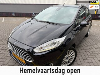 Ford Fiesta 1.0 EcoBoost Titanium*CRUISE*NAVI*PARK SENSOREN*VELGEN*AIRCO*NEW APK