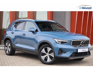 Volvo XC40 T5 Recharge Plus Bright | Stoelverwarming | Trekhaak | BLIS | Pilot Assist | Parkeercamera | H/K | Keyless