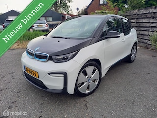 BMW i3 -120Ah 170PK / PDC/Navi/Nieuw Staat /1e Eignaar