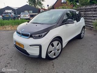 BMW i3 -120Ah 170PK / PDC/Navi/Nieuw Staat /1e Eignaar