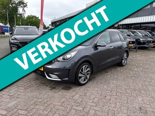 Kia Niro 1.6 GDi ExecutiveLine/leer/CarPlay/stoel stuur verwarmd/trekhaak