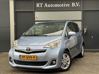 Toyota Verso-S 1.3 VVT-i Dynamic Pano / Navi Automaat