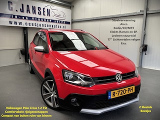 Volkswagen Polo Cross 1.2 TSI Comfortline Als nieuw!! | 17 inch Lichtmetalen velgen | Airco | Lederen stuurwiel