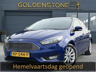 Ford Focus 1.0 Titanium 2e Eigenaar,Dealer Onderhouden,Navi,Pdc V+A,125pk,Clima,Cruise,6 Bak,Lm velgen,Net beurt gehad,Apk tot 04-2027