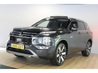 Mitsubishi Outlander 2.4 PHEV Instyle | Schuif- kanteldak | Leer | Head-Up
