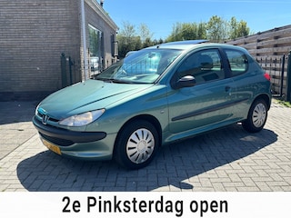 Peugeot 206 1.1 XR