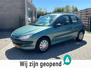 Peugeot 206 1.1 XR