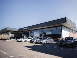 Mercedes-Benz A-klasse 250 e Star Edition AMG Line / Memory-Stoelen / Panaroma-dak / 360Graden-Camera / Night-pakket /