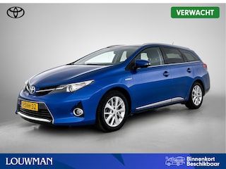 Toyota Auris Touring Sports 1.8 Hybrid Lease | Panoramadak | Navigatie |