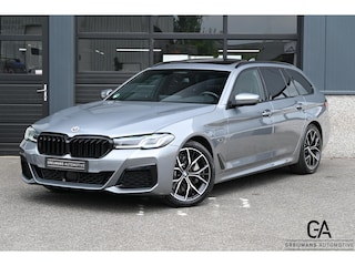 BMW 5-serie Touring 530e |M-pakket|Panoramadak|Laser|h&k|Trekhaak|