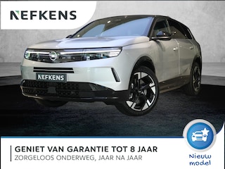 Opel Grandland SUV GS Plug-in-Hybrid 195 pk Automaat | Voorraad | Glazen schuifdak | Dodehoekbewaking | Camera's rondom | Stoelverwarming