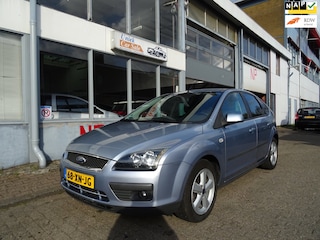 Ford Focus 1.6-16V Futura