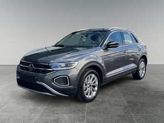 Volkswagen T-Roc 1.0 115pk TSI Life Edition Parkeersensoren voor en achter | Automatische Airco | Adaptive cruise control