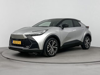Toyota C-HR 2.0 Plug-in Hybrid 220 Executive | Lichtmetalen velgen 19" | stuur verwarmd | suede interieurdelen |