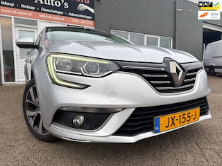 Renault Mégane 1.2 TCe Bose van 2de Eig met parkeersensoren en navigatie en bluetooth en sense
