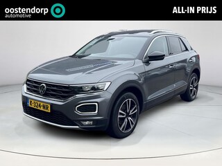 Volkswagen T-Roc 1.0 TSI Style Business | Panoramaschuif dak | Elk achterklep | Digital dashboard |