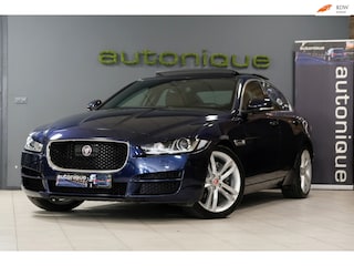 Jaguar XE 2.0t *Portfolio* PANORAMADAK UNIEK 126dkm Leder/Camera/Stuurverwarming