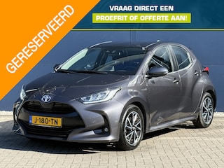 Toyota Yaris 1.5 Hybrid First Edition | Navigatie | Camera | Afneembare trekhaak | Climate control