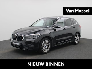 BMW X1 xDrive25e (162 kW) | WORDT VERWACHT | PANORAMADAK |
