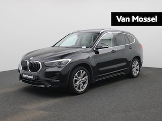 BMW X1 xDrive25e (162 kW) | WORDT VERWACHT | PANORAMADAK |