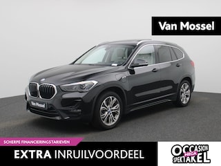 BMW X1 xDrive25e (162 kW) | WORDT VERWACHT | PANORAMADAK |