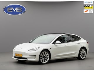 Tesla Model 3 Long Range AWD 75 kWh Black edition, panoramadak, afn. Trekhaak,leder, 19 inch, NL auto 12-2019