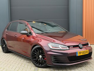 Volkswagen Golf 2.0 TSI GTI Performance|Pano|Custom Stuur|Dynaudio|Stoelverwarming|ACC|Rijstrooksensor|Bomvol!