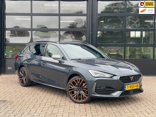 Cupra Leon 1.4 e-Hybrid VZ Copper Edition