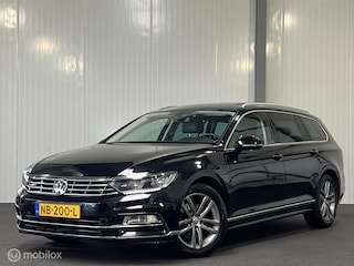 Volkswagen Passat Variant 1.6 TDI Conn.Series Plus [ NAP pano LED ]