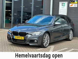 BMW 3-serie Touring 318i M Sport Corporate Lease/CAMERA/LEDER/CARPLAY/NL-AUTO NAP!!