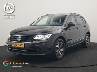 Volkswagen Tiguan 1.4 TSI eHybrid Elegance PHEV 245pk | Adaptive Cruise | Camera | IQ Light | Alcantara Comfortstoelen Massage & Verwarmd | Apple Carplay | Stuur Verwarmd | Navigatie | DAB | Plug In Hybrid |