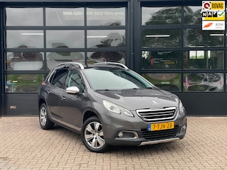 Peugeot 2008 1.2 VTi Allure Pack Premium Plus / Panorama dak