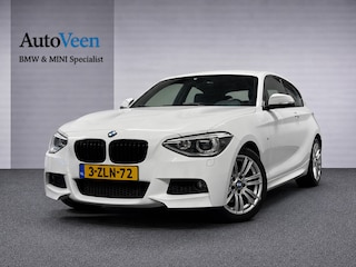 BMW 118i Executive (M-SPORT, GROOT NAVI, LED, CRUISE, PARKEERSENSOREN)