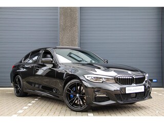 BMW 320e M sport plus | Vol in de opties | Pano | M leder | Laserlight | 2022 | NL Auto | BTW