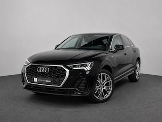 Audi Q3 45 TFSI e S-line | 20 inch | LED | Carplay | Dodehoek | Alcantara | Virtual | Stoelverwarming | ACC | 1e eig.