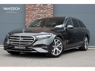 Mercedes-Benz Estate 300 e Exclusive Line Premium+ | Hyperscreen | Luchtvering | Distronic | Nappa Leder | Stoelventilatie | 3D-Display | Trekhaak | Burmester | Digital Light |
