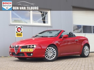 Alfa Romeo Spider 2.2 JTS Exclusive / Stoelverwarming / Memory / Bose